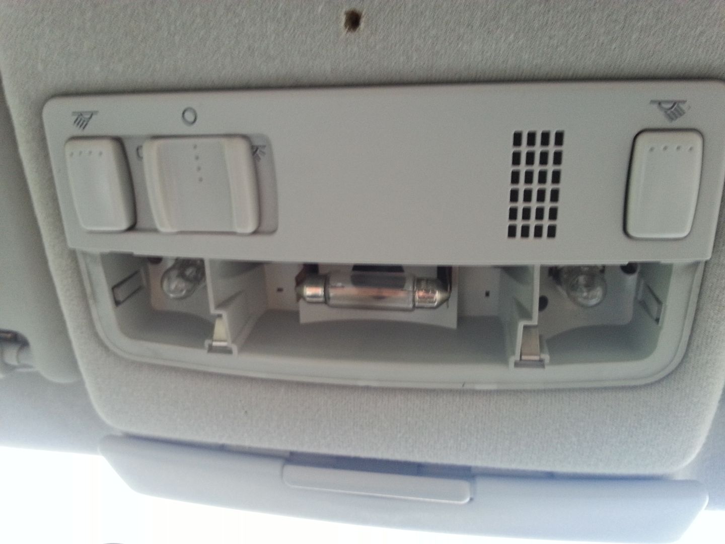 Interior Light bulb upgrade Skoda Octavia Mk I BRISKODA